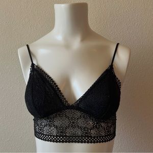 Victoria’s Secret Black Lace Longline Bralette